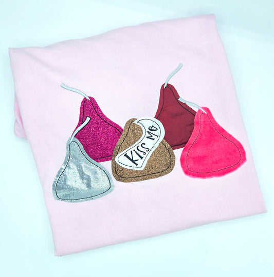 Kisses Applique Tee - MUDBUGSBTQ