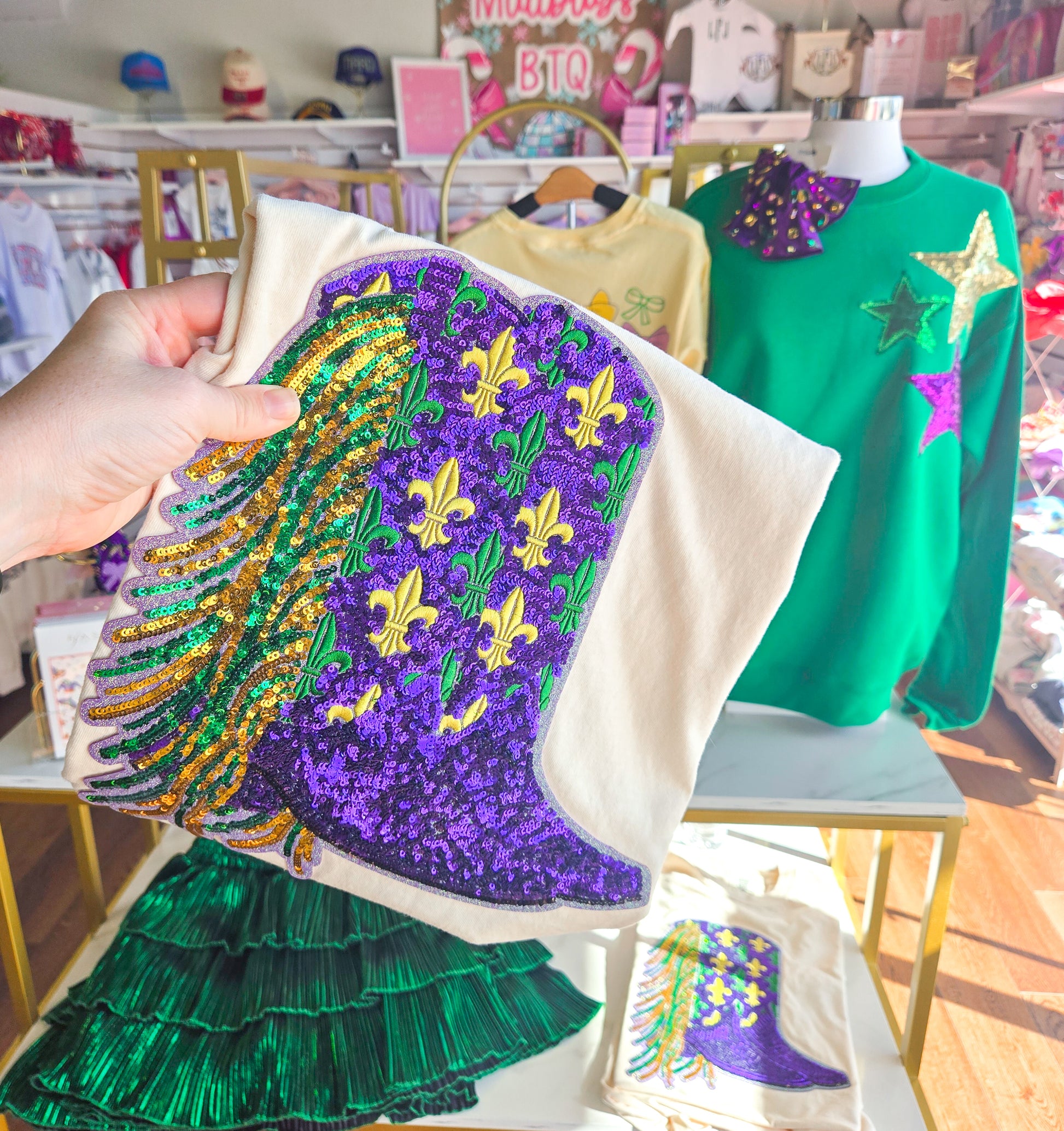 Mardi Gras Boot Patch Tee - MUDBUGSBTQ