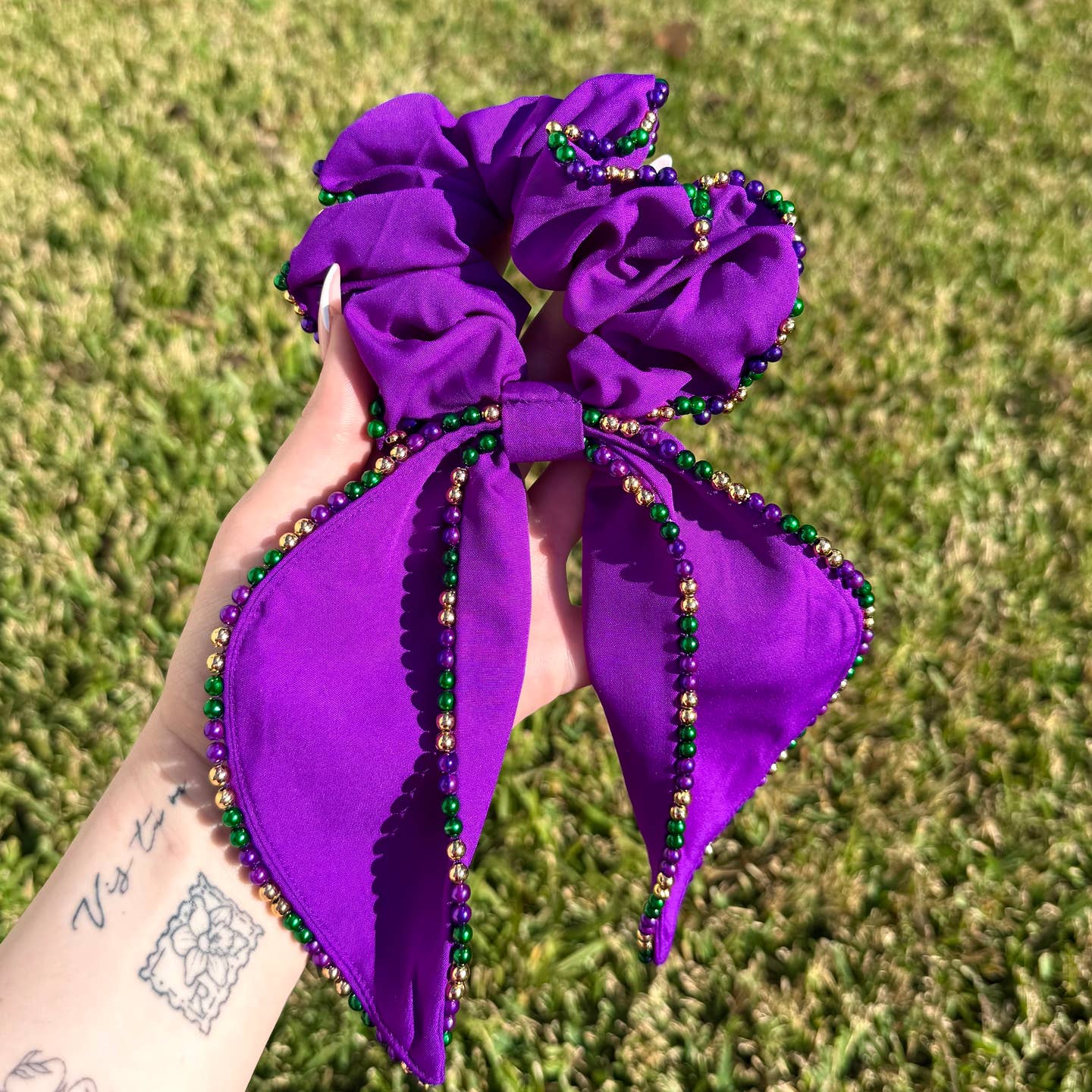 Mardi Gras Beaded Scrunchie - MUDBUGSBTQ