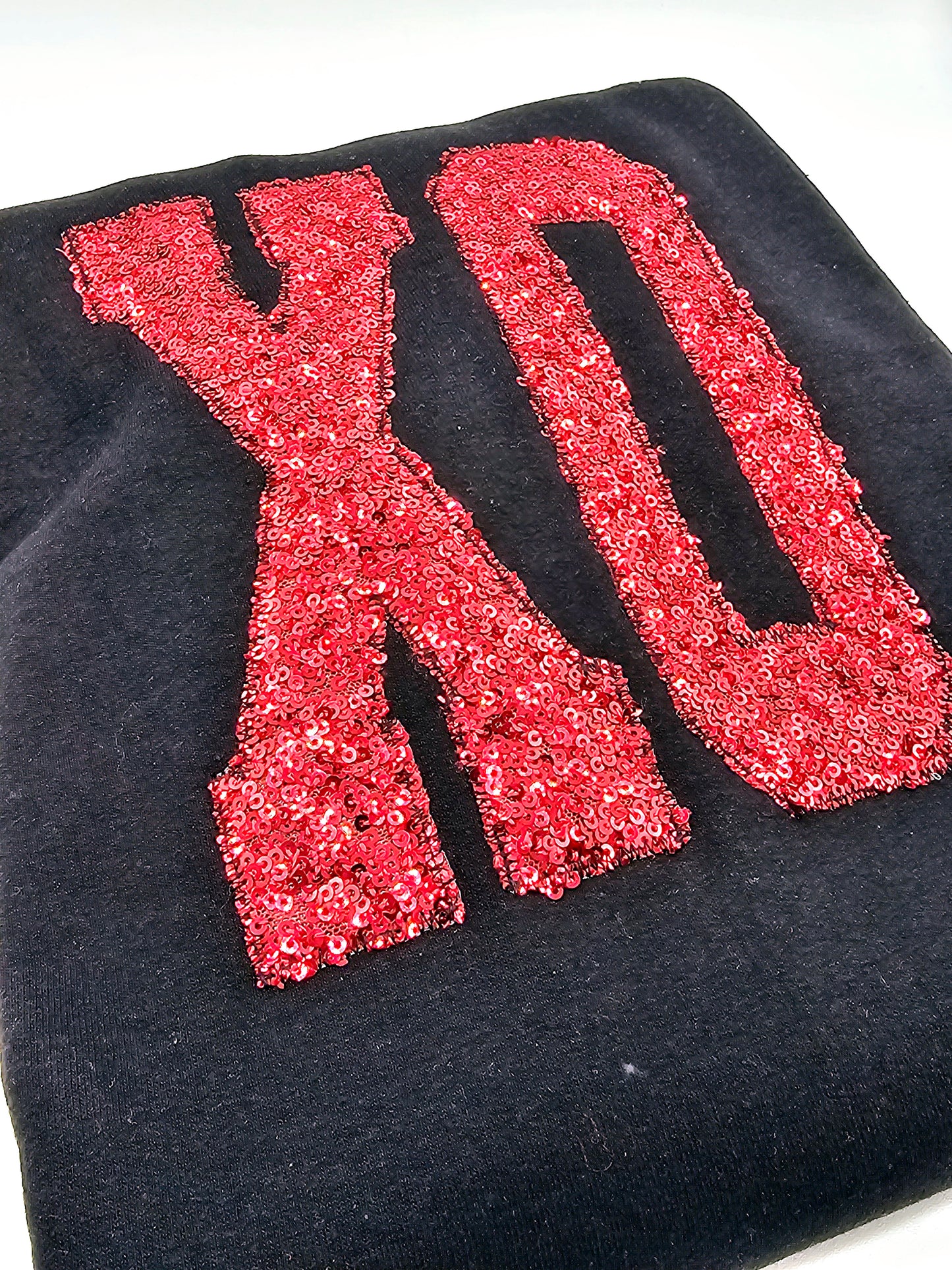 XO Sequin Sweatshirt - MUDBUGSBTQ